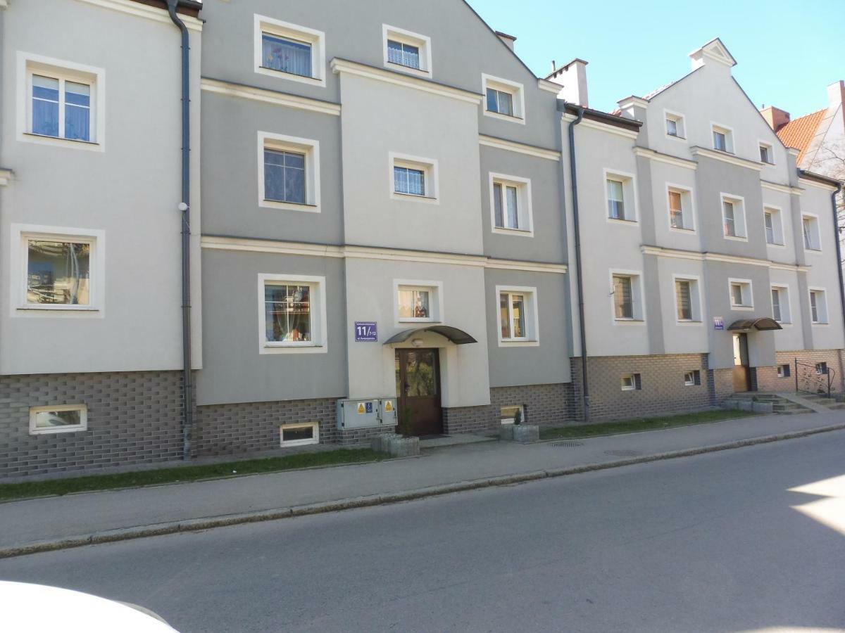 Kwatera Tolkmicko Apartment Bagian luar foto